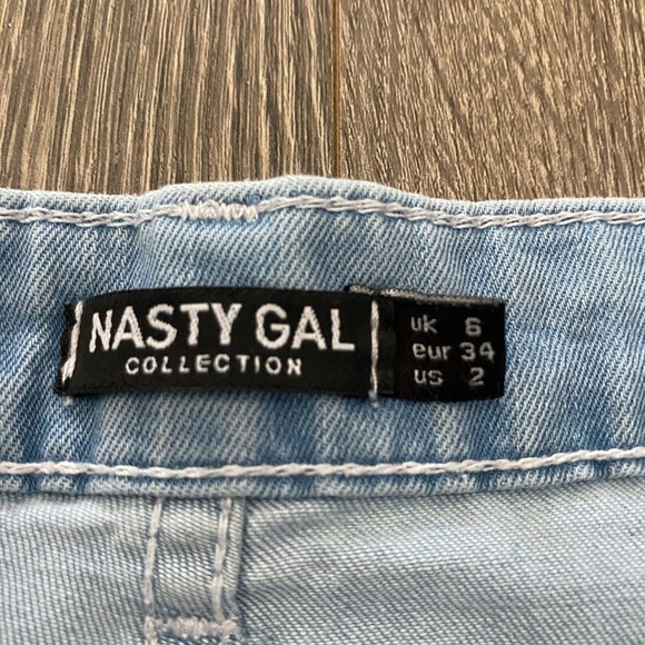 Nasty Gal bell bottoms stars jeans flattering size 2 small soft boutique boho - Picture 4 of 4